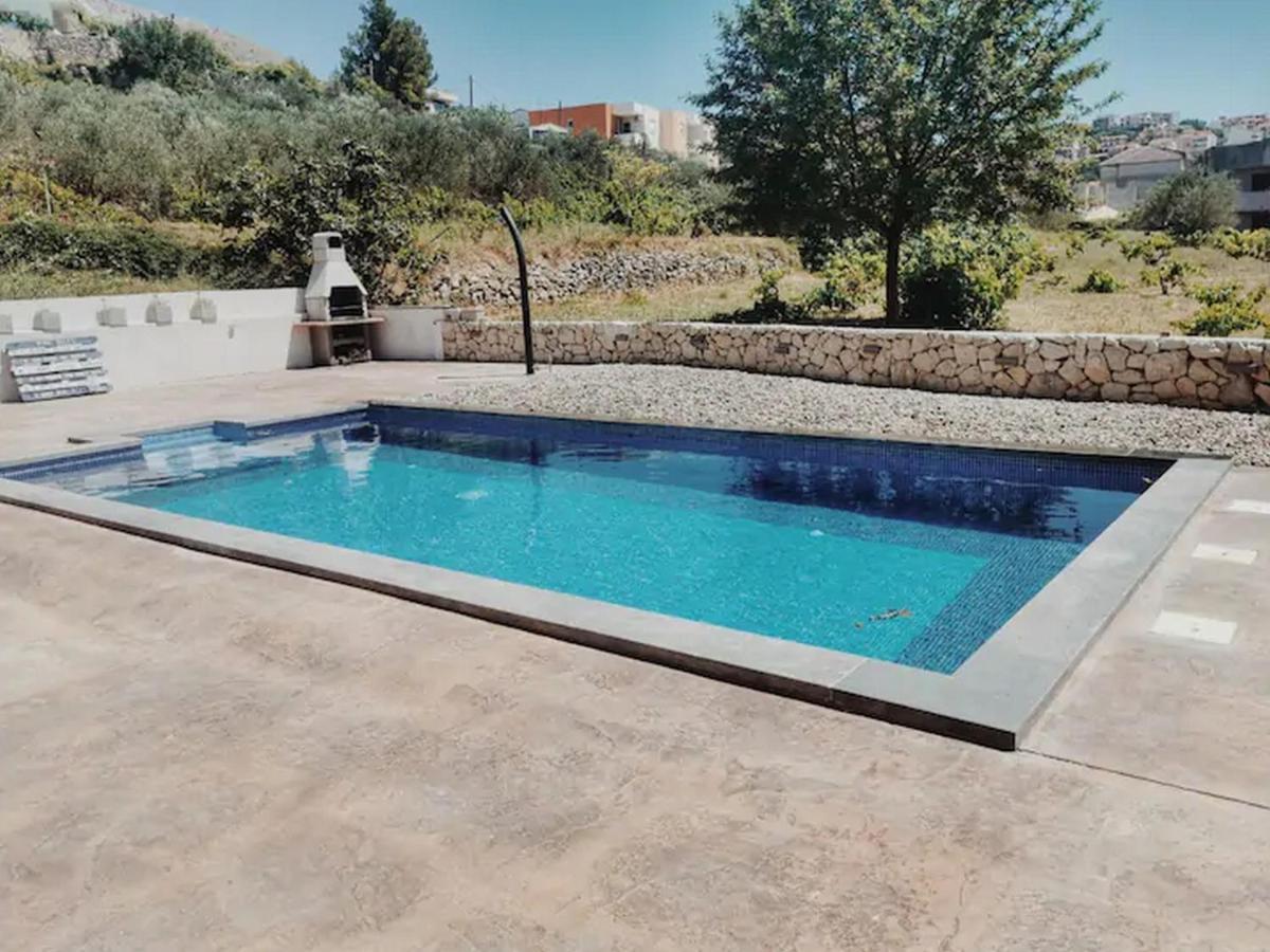 Holiday Home J&D No 2 Подстрана Екстериор снимка