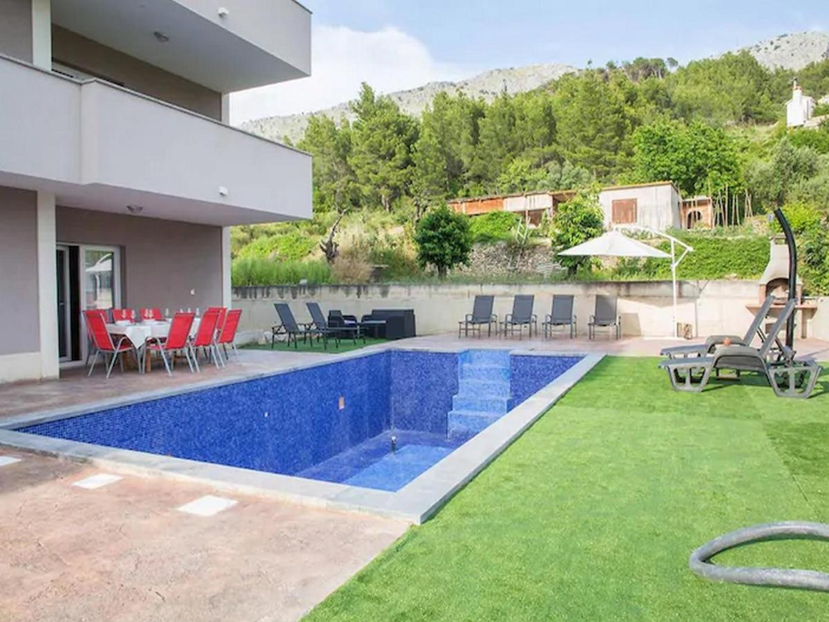Holiday Home J&D No 2 Подстрана Екстериор снимка